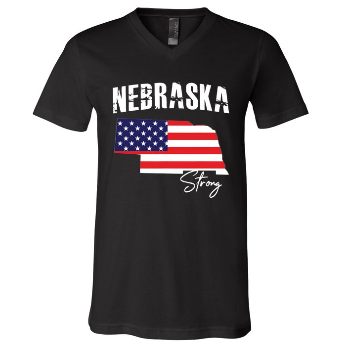 Nebraskastrong Usa America Flag Map V-Neck T-Shirt