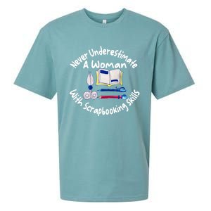 Never Understimate A Woman Scarpbooking Gift Sueded Cloud Jersey T-Shirt