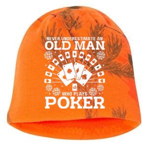 Never Underestimate An Old Man Who Plays Poker Kati - Camo Knit Beanie