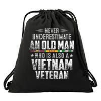 Never Underestimate OLD MAN Vietnam Veteran Dad Grandpa Drawstring Bag