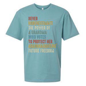 Never Underestimate The Power Of A Grandma Who Votes Sueded Cloud Jersey T-Shirt