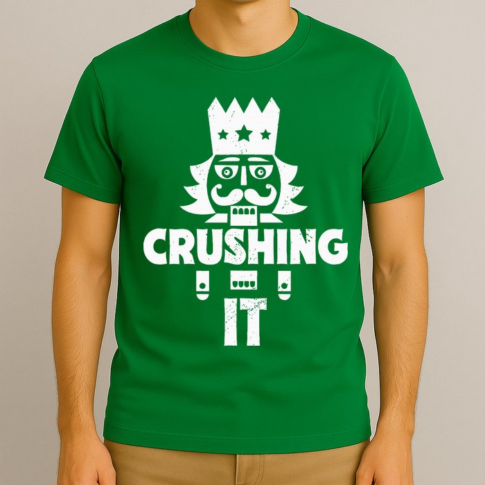 Nutcracker Vintage Christmas Nutcracker Crushing It T-Shirt