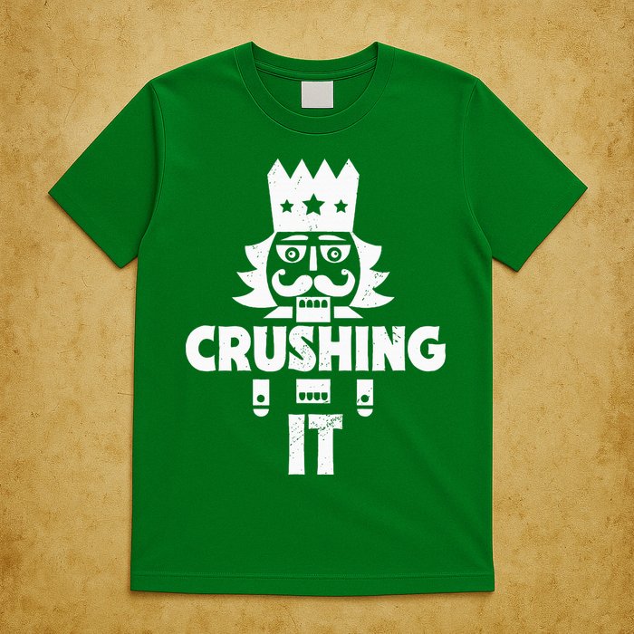 Nutcracker Vintage Christmas Nutcracker Crushing It T-Shirt