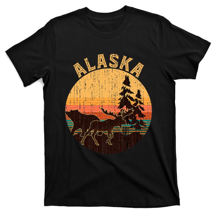 Nature Willdife Bear Moose Alaskan Animal Forest Alaska T-Shirt