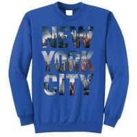 New York City New York City Skylines Statue Of Liberty Meaningful Gift Sweatshirt