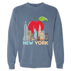 New York City Skyline Gift Big Apple State Souvenir Nyc Garment-Dyed Sweatshirt