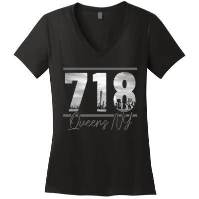 New York City 718 Area Code Skyline Queens Ny Nyc Vintage Women's V-Neck T-Shirt