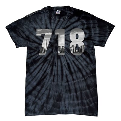 New York City 718 Area Code Skyline Queens Ny Nyc Vintage Tie-Dye T-Shirt