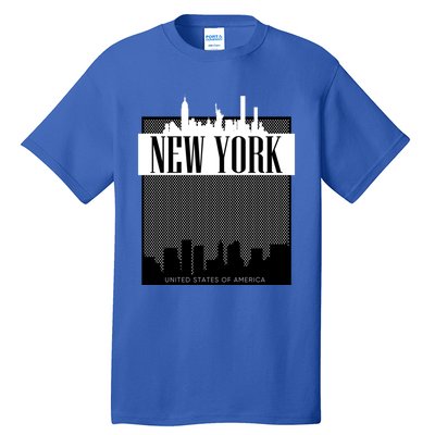 New York City Outfit Fashion Illustration Graphic Skyline Meaningful Gift Tall T-Shirt