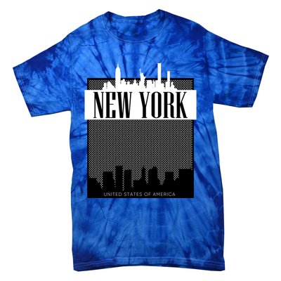 New York City Outfit Fashion Illustration Graphic Skyline Meaningful Gift Tie-Dye T-Shirt