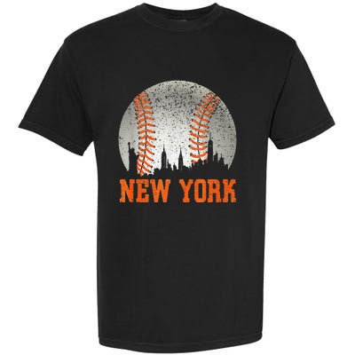 New York NY Skyline Baseball Vintage Met At Gameday Garment-Dyed Heavyweight T-Shirt