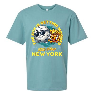 New York Solar Eclipse Apr 8 2024 Sun Is Getting Mooned Sueded Cloud Jersey T-Shirt