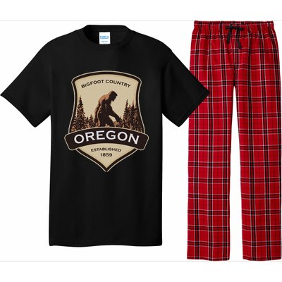 Oregon And A Bigfoot Or A Sasquatch Pajama Set