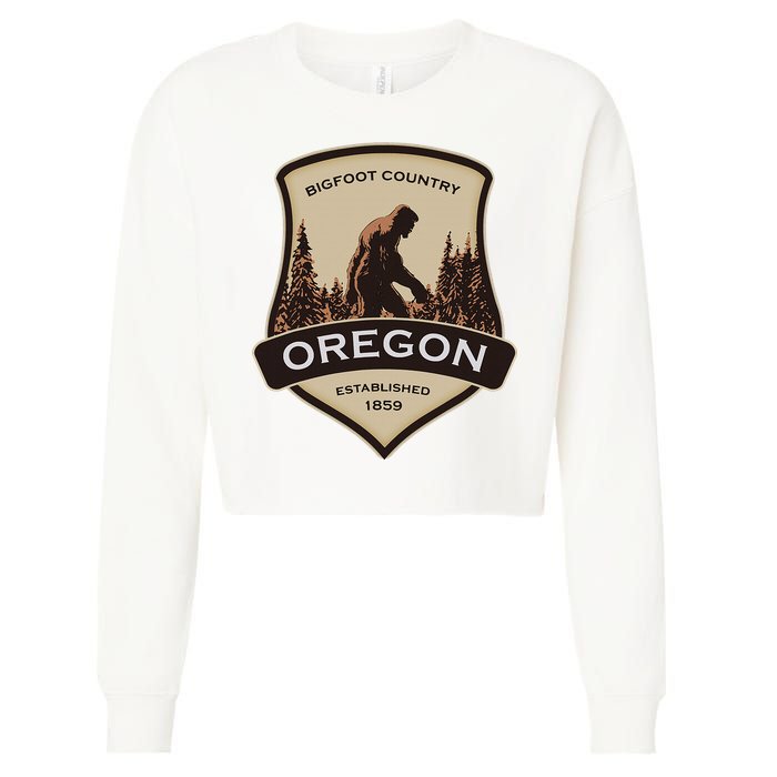 Oregon And A Bigfoot Or A Sasquatch Cropped Pullover Crew