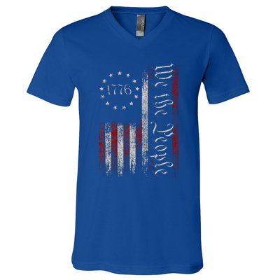 Old American Flag Patriotic 1776 We The People Usa V-Neck T-Shirt