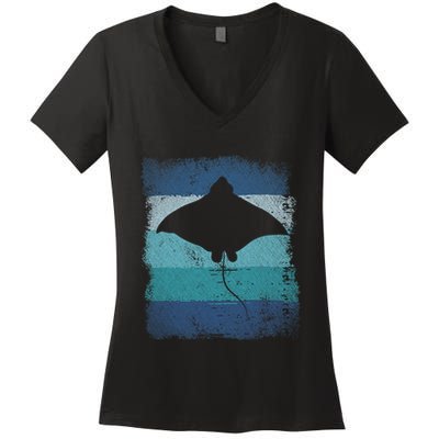Ocean Animal Scuba Diving Stingray Retro Manta Ray Women's V-Neck T-Shirt