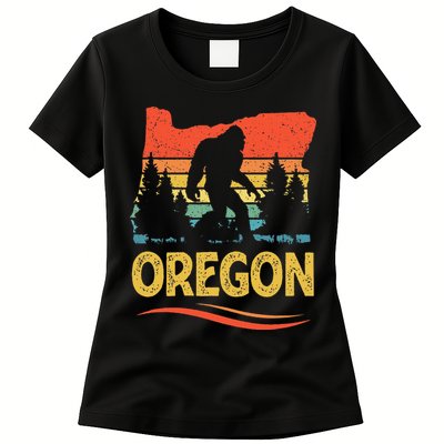 Oregon Bigfoot Oregon With A Bigfoot Or A Sasquatch Womens T-Shirt