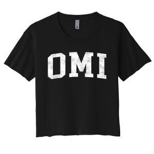 Omi Classic Bold Font Omi Birthday Gift Women's Crop Top Tee