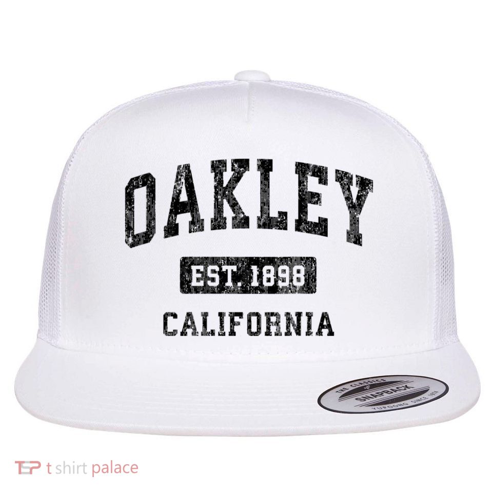 Oakley California Ca Vintage Established Sports Design Flatbill Hat