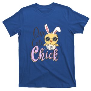 One Cute Chick With Glasses Funny Bunny Easter Day T-Shirt