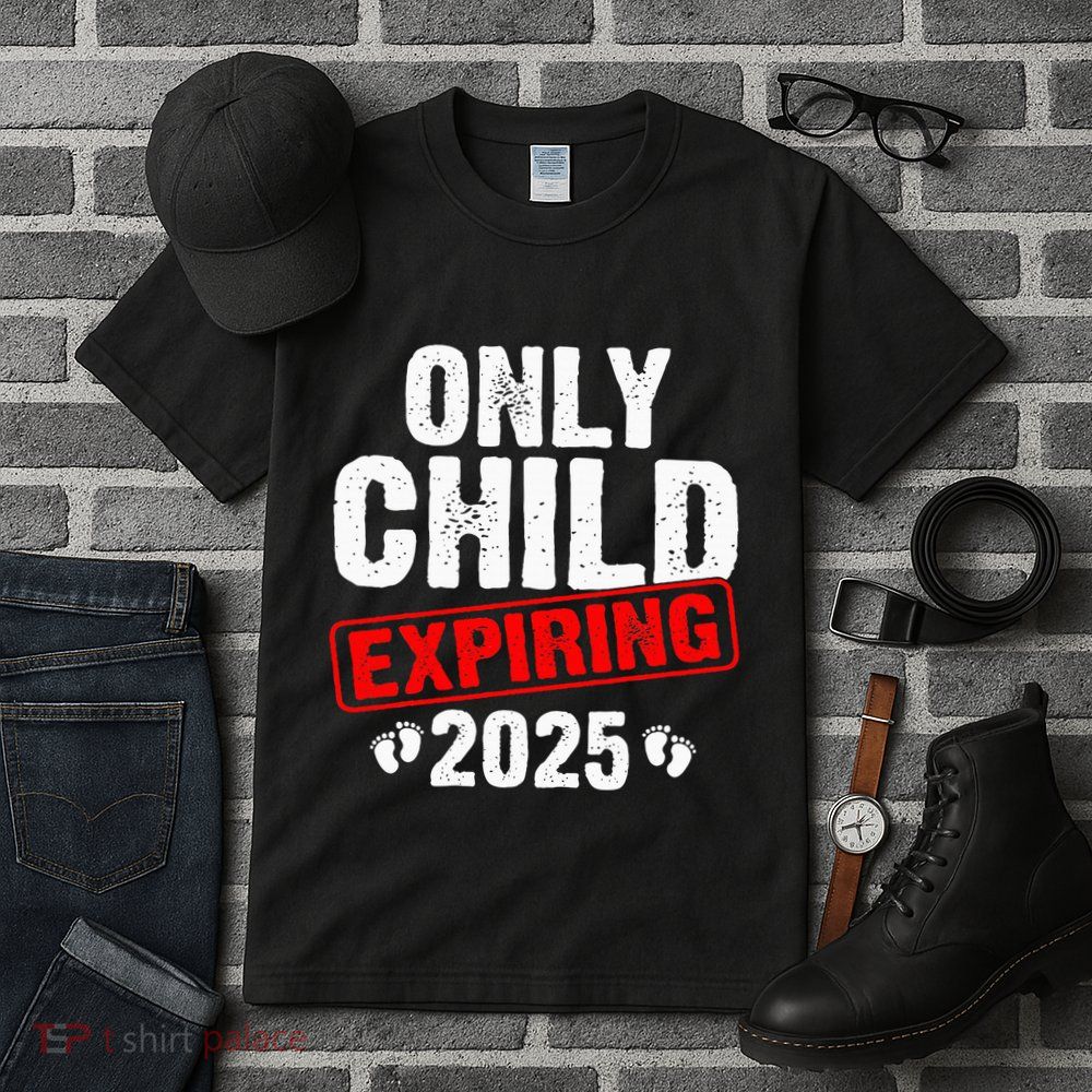 Only Child Expiring 2025 Big Brother Promoted To Big Bro Tall T-Shirt