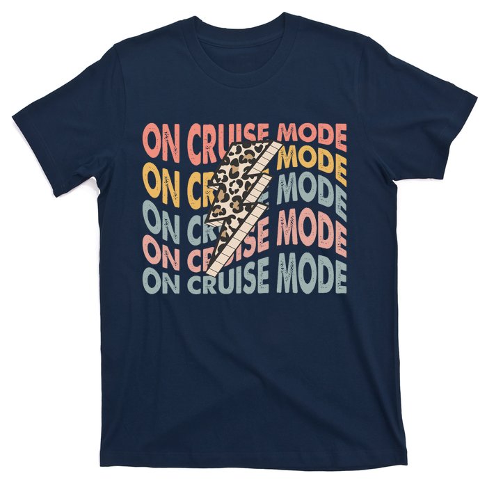 On Cruise Mode Cool Summer Vacation T-Shirt