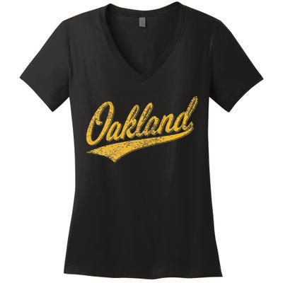 OAKLAND CALIFORNIA VARSITY SCRIPT CLASSIC SPORT JERSEY STYLE Women's V-Neck T-Shirt