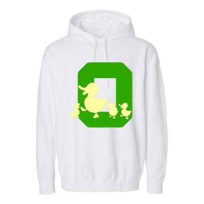 Oregon Duck Letter O Funny Oregon Yellow Duck Garment-Dyed Fleece Hoodie