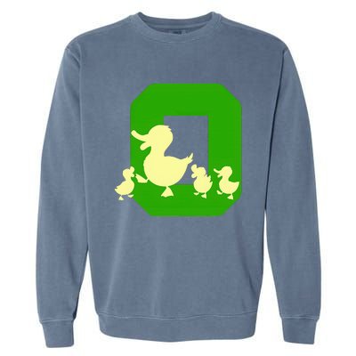 Oregon Duck Letter O Garment-Dyed Sweatshirt