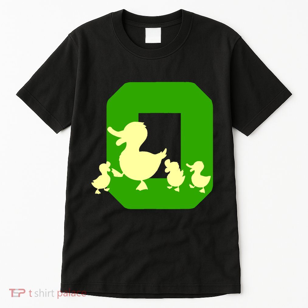 Oregon Duck Letter O Funny Oregon Yellow Duck Tall T-Shirt