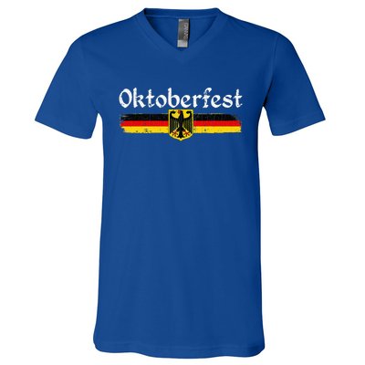 Oktoberfest German Drinking Women Vintage German Flag V-Neck T-Shirt