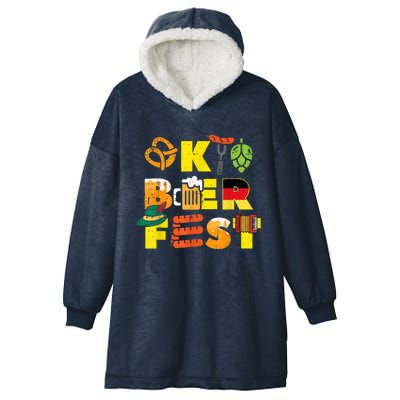 Oktoberfest German Things Cute Bavarian Festival Hooded Wearable Blanket