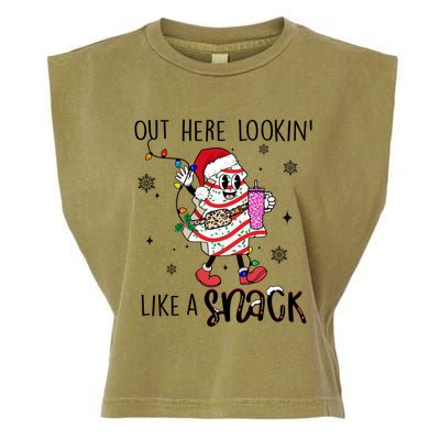 Out Here Lookin Like A Snack Funny Christmas Santa Tree Cake Gift Garment-Dyed Women's Muscle Tee