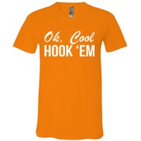 Ok Cool Hook'Em Texas Hook Em V-Neck T-Shirt