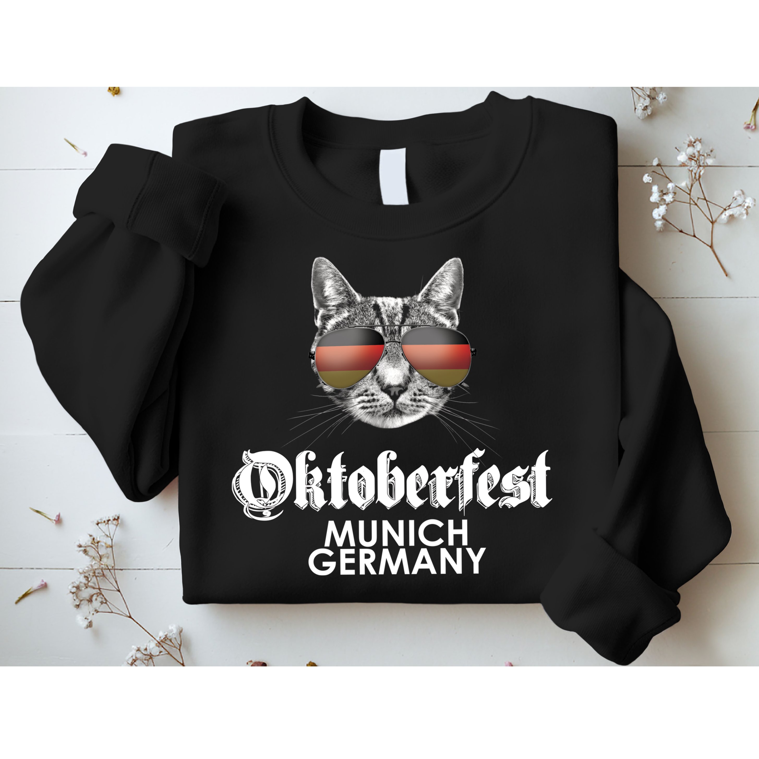 Oktoberfest Cat Munich Germany Sweatshirt