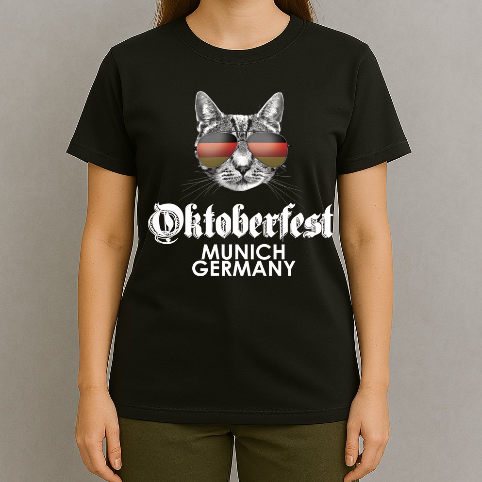Oktoberfest Cat Munich Germany T-Shirt