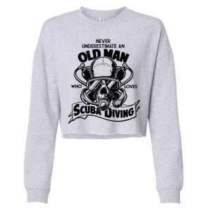 Old Man Who Loves Scuba Diving Cropped Pullover Crew