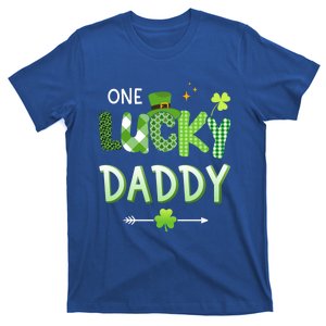 One Lucky Daddy For St Patricks Day Family Dad Gift T-Shirt