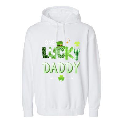 One Lucky Daddy For St Patricks Day Family Dad Gift Garment-Dyed Fleece Hoodie