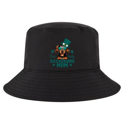One Lucky Dachshund Mom Wiener Saint PatrickS Day Clover Gift Cool Comfort Performance Bucket Hat