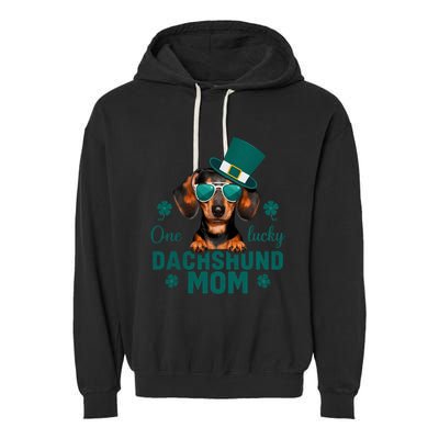 One Lucky Dachshund Mom Wiener Saint PatrickS Day Clover Gift Garment-Dyed Fleece Hoodie