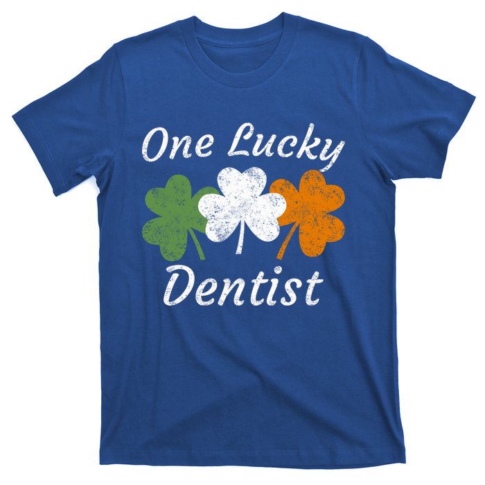 One Lucky Dentist St Patrick's Day Irish Shamrock Flag Gift T-Shirt