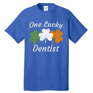 One Lucky Dentist St Patrick's Day Irish Shamrock Flag Gift Tall T-Shirt