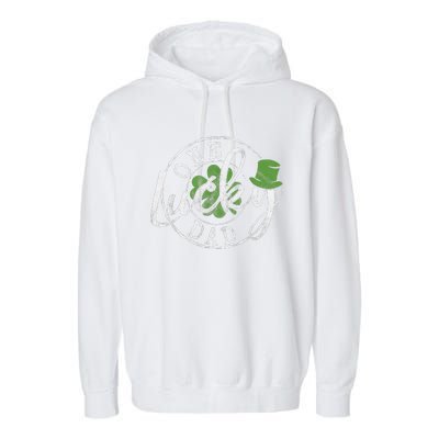 One Lucky Dad Funny Father Irish Clovers St Patrick's Day Garment-Dyed Fleece Hoodie