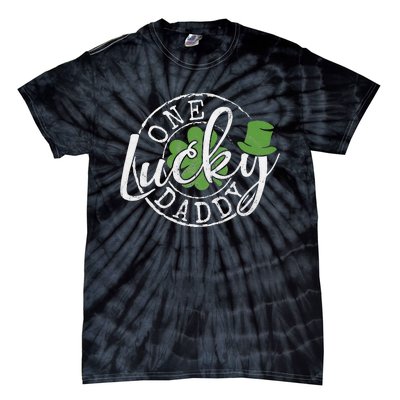 One Lucky Daddy Funny Father Irish Clovers St Patrick's Day Tie-Dye T-Shirt