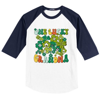 One Lucky Grandma Happy St Patrick's Day Irish Family Gifts Baseball Sleeve Shirt