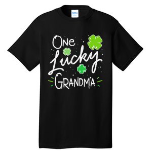 One Lucky Grandma St Patrick's Day Tall T-Shirt