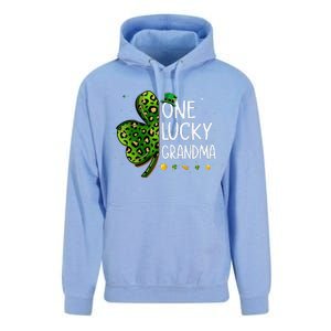 One Lucky Grandma Irish Shamrock St Patricks Day Fun Family Unisex Surf Hoodie