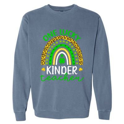 One Lucky Kinder Teacher St Patricks Day Teacher Rainbow Graphic Plus Size Garment-Dyed Sweatshirt