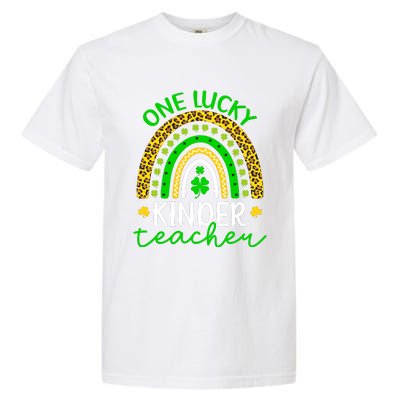 One Lucky Kinder Teacher St Patricks Day Teacher Rainbow Graphic Plus Size Garment-Dyed Heavyweight T-Shirt